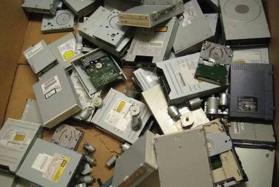 CD/DVD-ROM 和软盘驱动器电路板