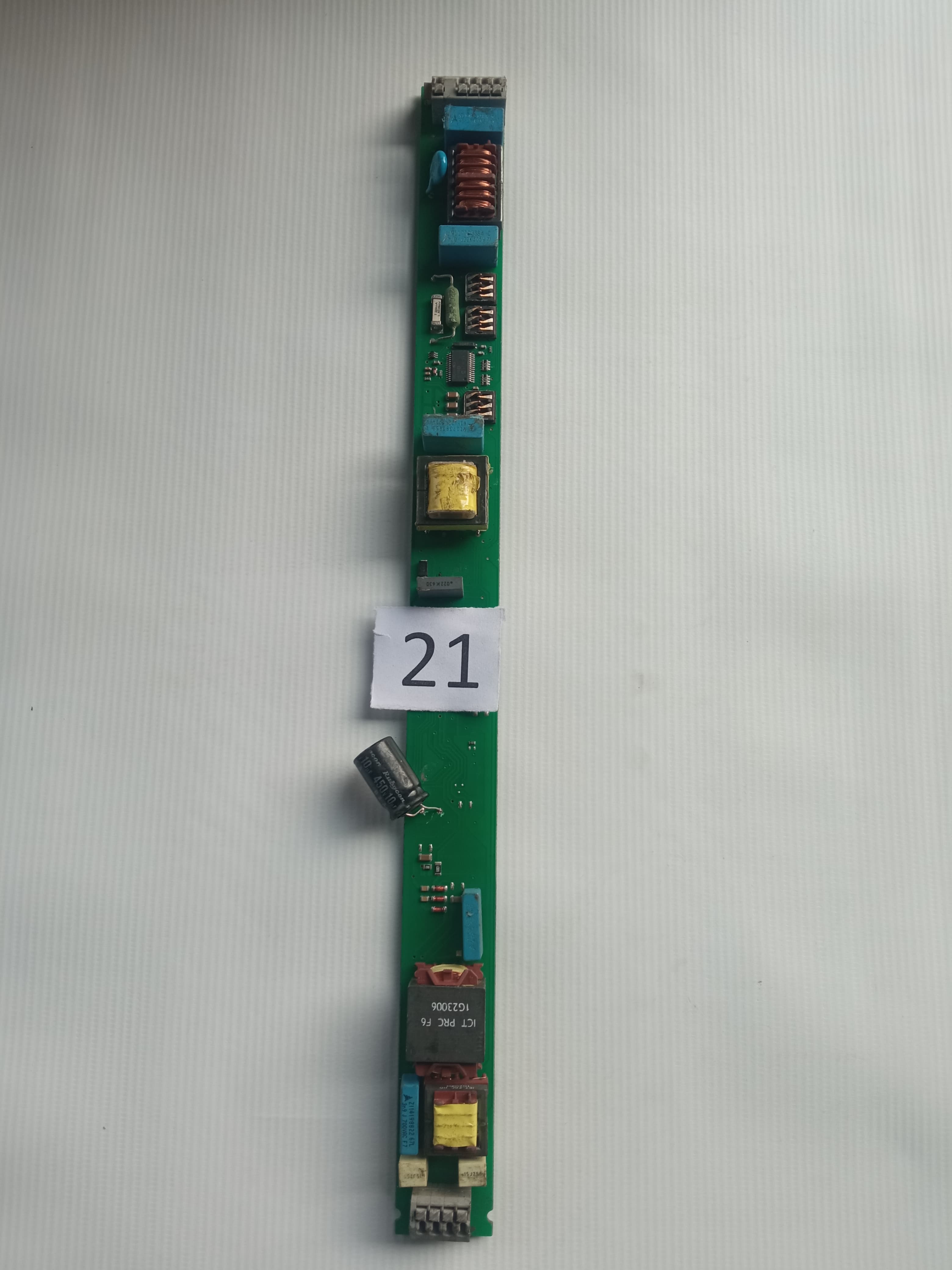 Mixed electronic equipment circuit board purchased by Multi World Trading